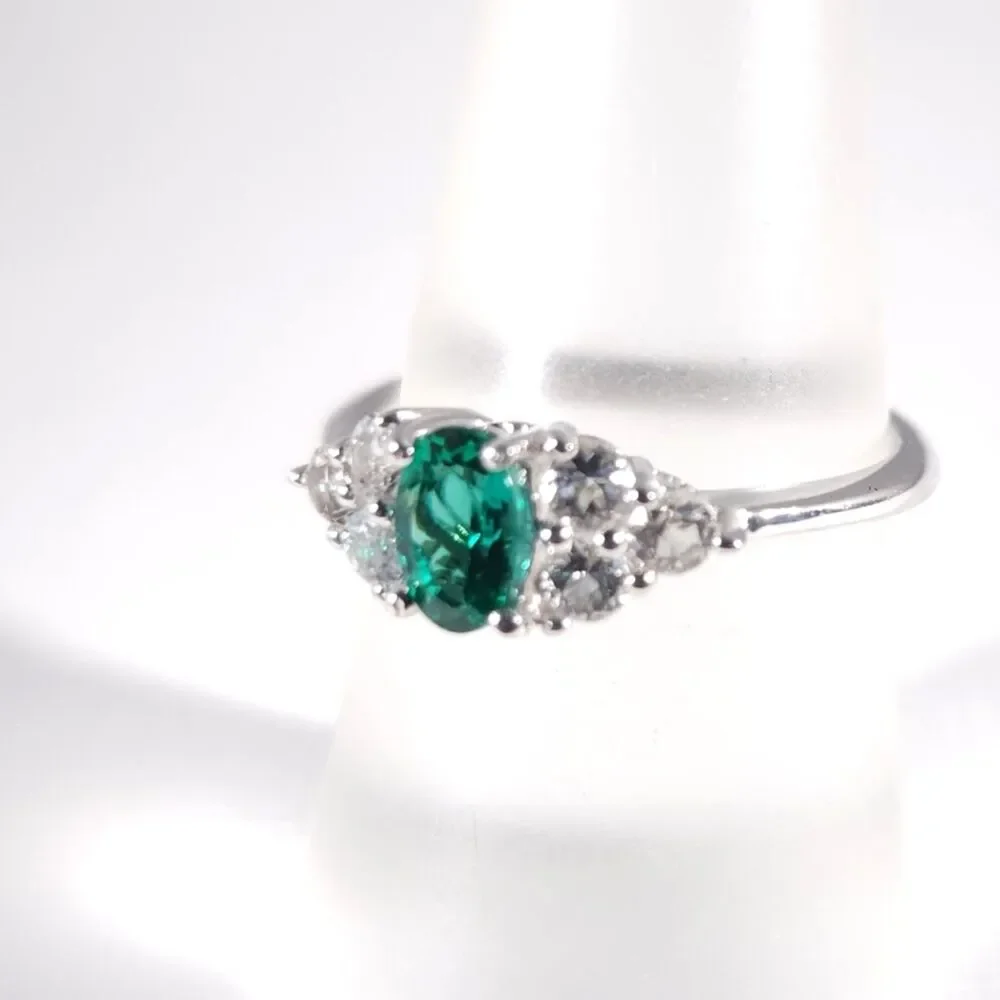 Emerald and White Topaz Ring Sterling Silver Size 7-1/4